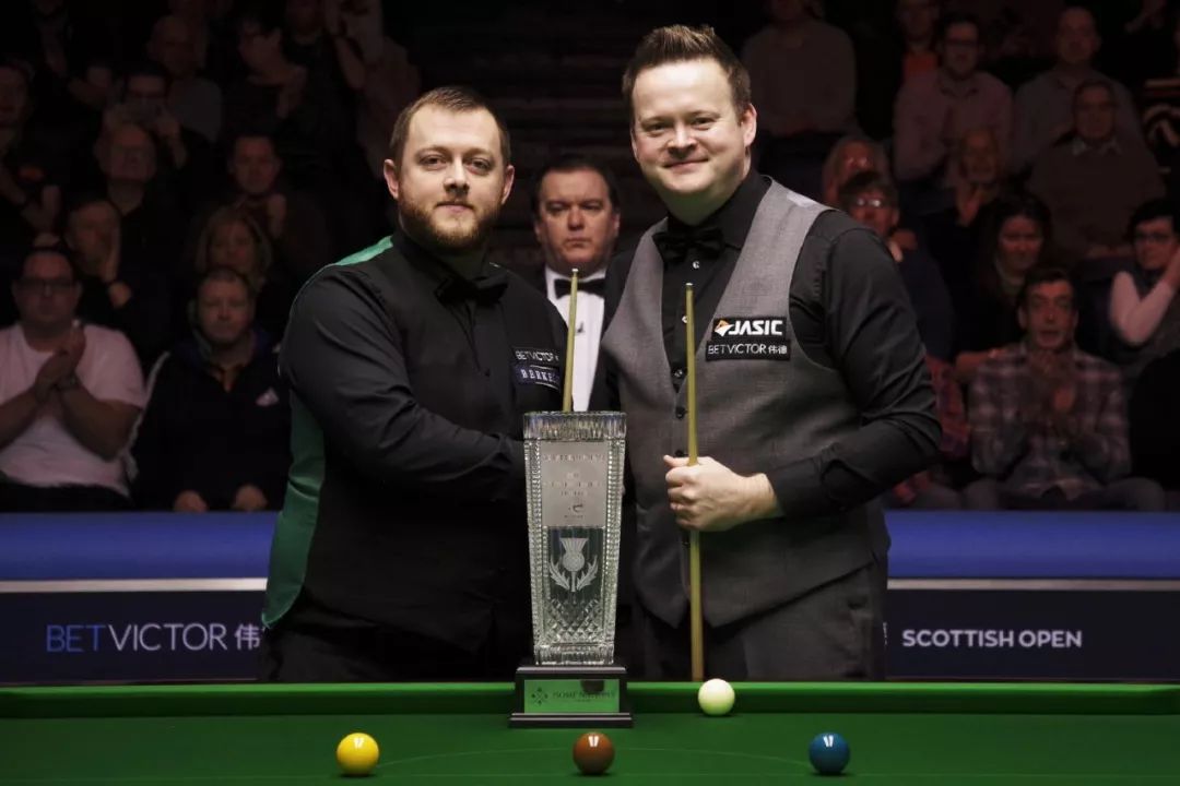 上取得耀眼 上取得耀眼