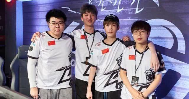 送上了一份 送上了一份