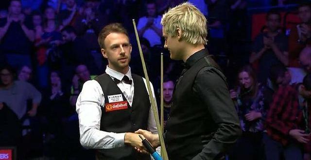 稳住比赛情 稳住比赛情